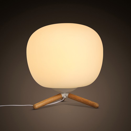 Дизайнерская настольная лампа ДЛ-055